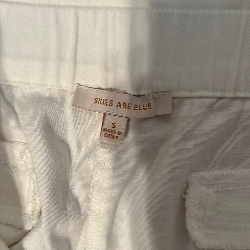 White Ruffle Shorts - Picture 6 of 8